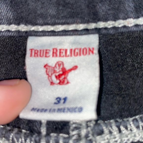 Womens True Religion Mid-rise Jeans. Size 31- fits 10/12 - Picture 4 of 4